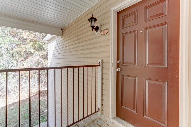 Photo - Rim Creek Apartments