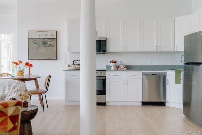 Photo - 155 S River St Unit Basement D