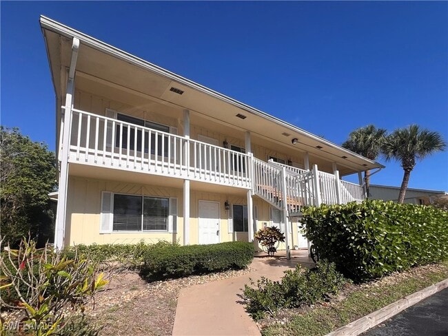 Building Photo - 4601 Bayshore Dr Unit A1