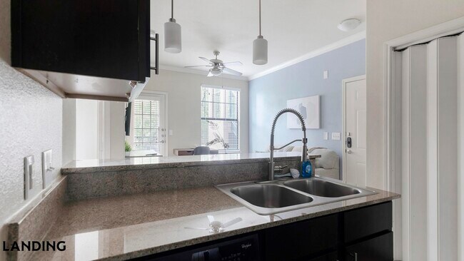 Photo - 7500 I-35 Unit 828