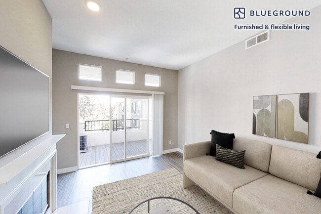 Building Photo - 1257 Lakeside Dr Unit FL1-ID10290A