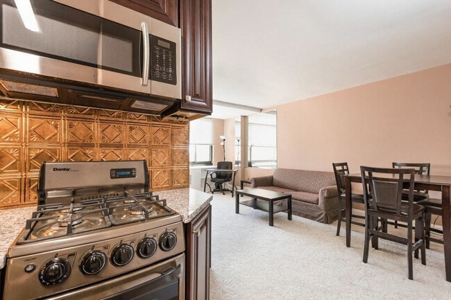 Photo - 1011 Arlington Blvd Unit ID674P