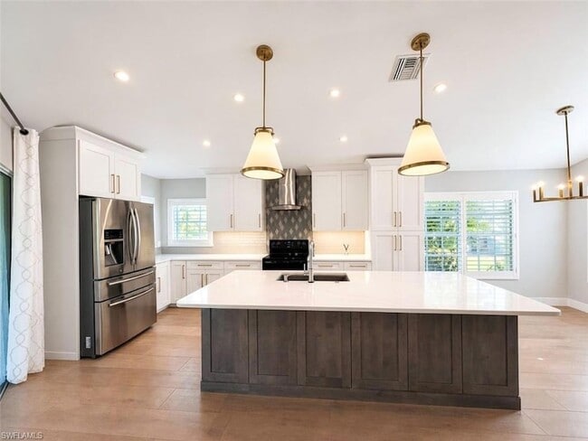Photo - 20822 Country Barn Dr
