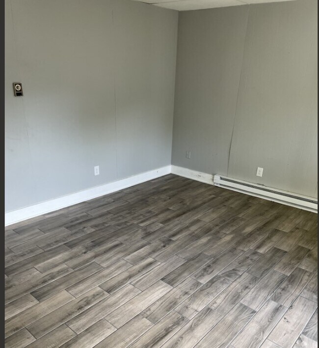 Photo - 4540-4558 June Ave