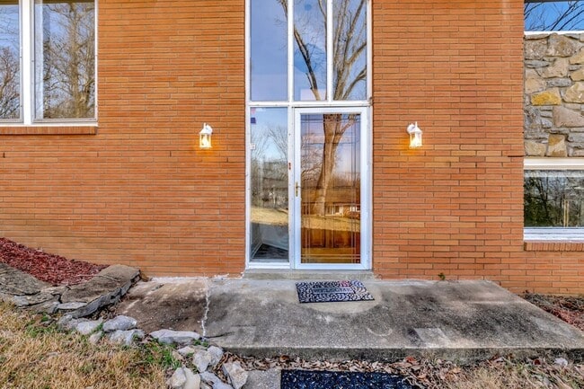 Photo - 6469 Fleetwood Dr