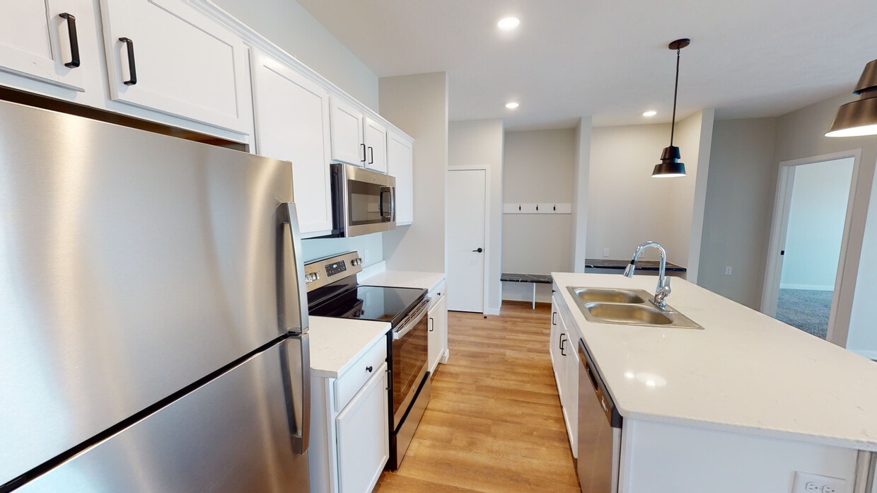Floor Plan - 2 Bed 2 Bath Apartment (C2)