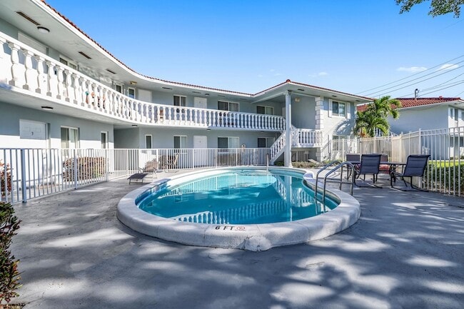 Photo - 431 W Camino Real Unit 28