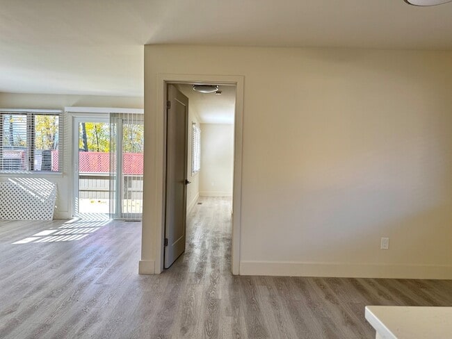 Photo - 110 Montoya Dr