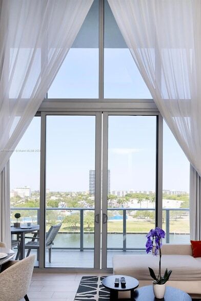 Building Photo - 4010 S Ocean Dr Unit 504