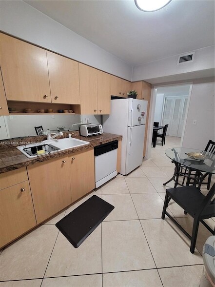 Photo - 9195 Collins Ave Unit 309