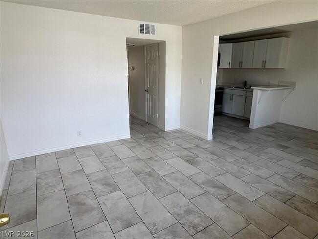 Photo - 212 Orland St Unit 28