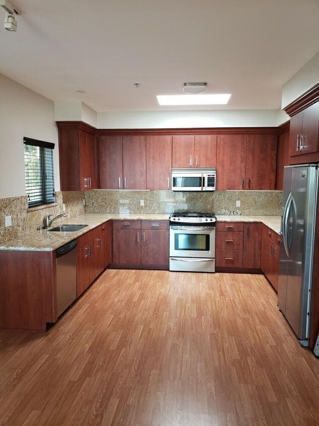 Floor Plan - 2x2-1170-C