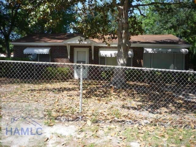 Building Photo - 503 Stewart Dr