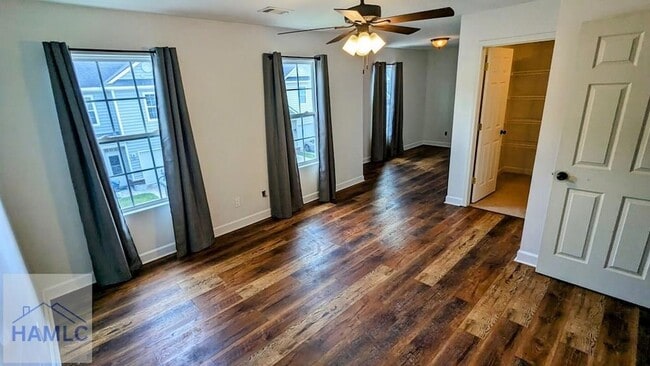 Photo - 605 Atkinson Dr