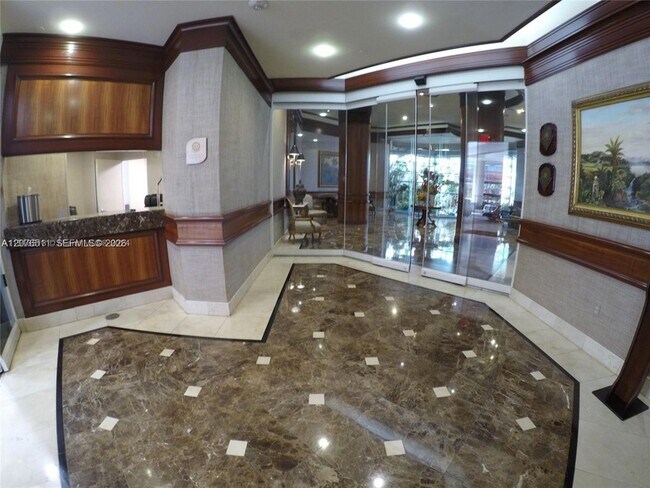 Photo - 20185 E Country Club Dr Unit 1209