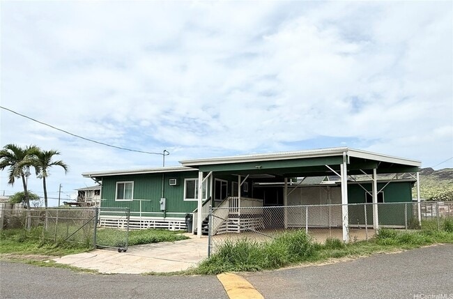 Building Photo - 87-1550-1698 Farrington Hwy