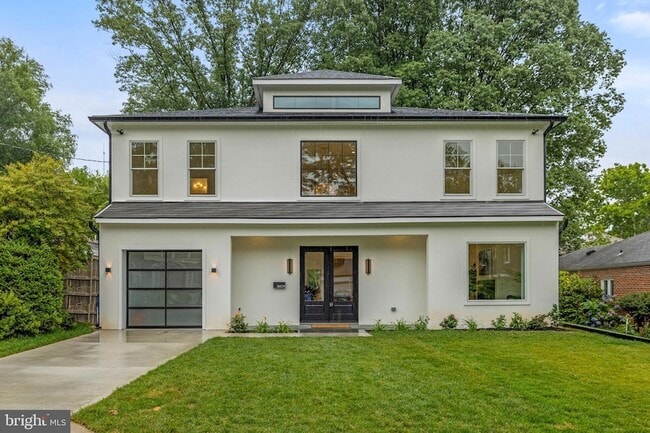 Building Photo - 8609 Woodbrook Ln