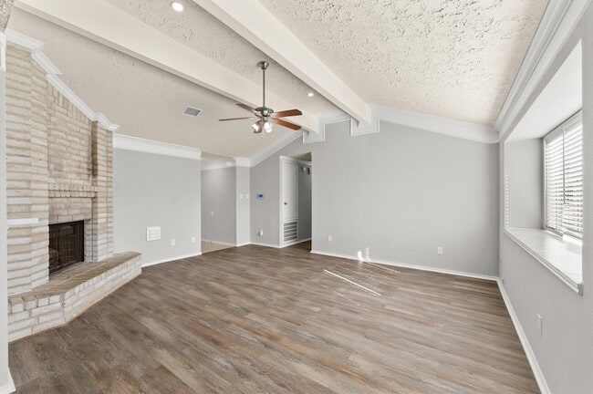 Photo - 14003 Vinehill Dr