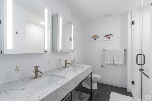 2BR, 2BA - 1500SF - 101 dupont place