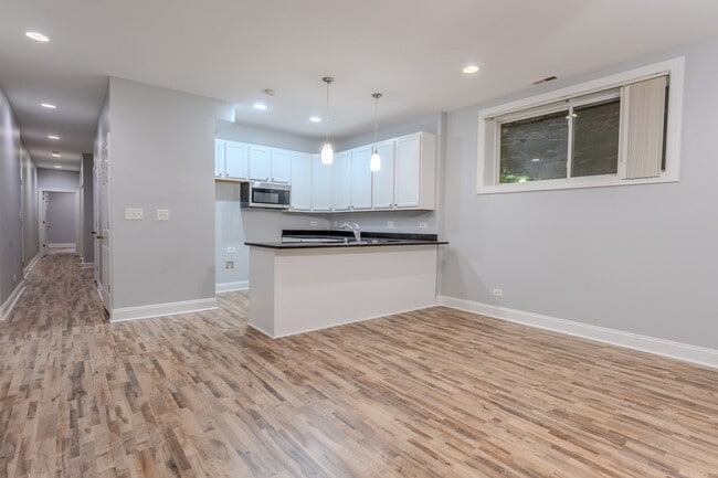 Photo - 5408 S Michigan Ave Unit 1N