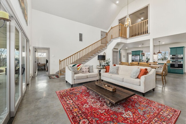 Photo - 149 NW Campbell Loop Unit ID1371145P