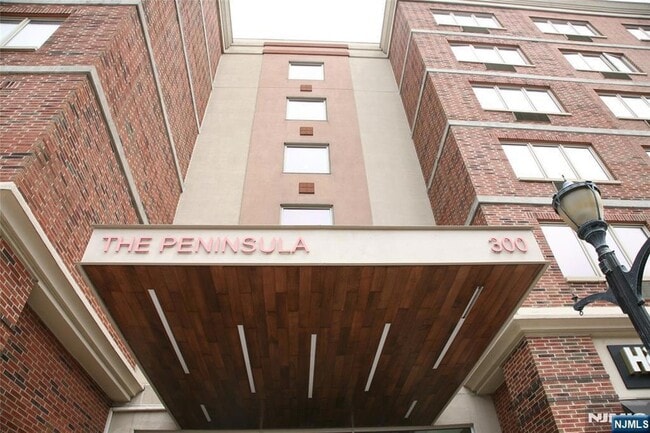 Building Photo - 3104 City Pl