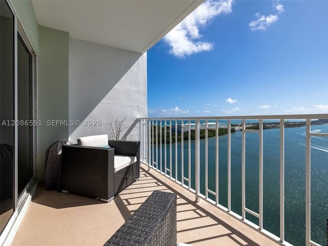 Photo - 500 Bayview Dr Unit 1520