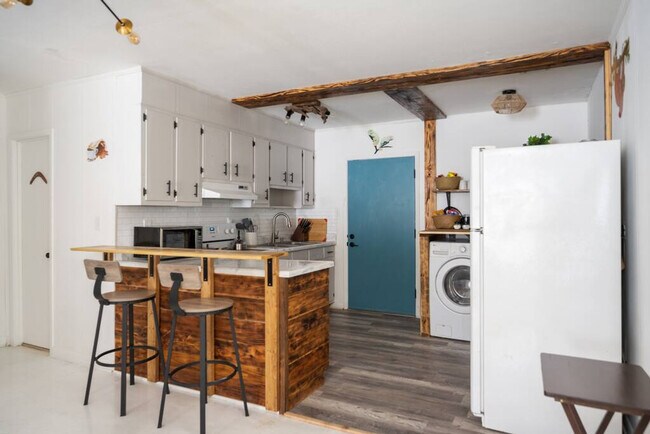 Photo - 2001 N 61st Ave Unit ID1354818P