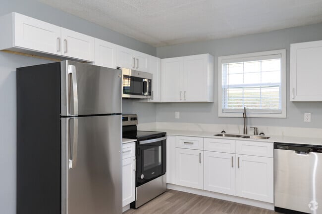 Interior Photo - The Ridges