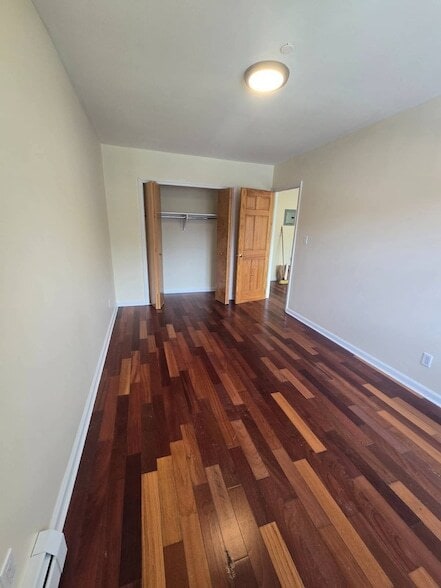 Photo - 35-31 10th St