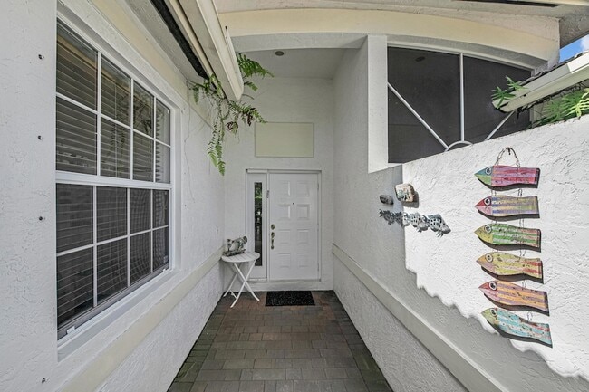 Photo - 9543 Crescent View Dr N