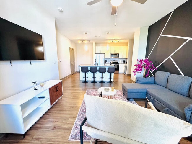 Building Photo - 9268 Vintage Hills Way Unit ID1314655P