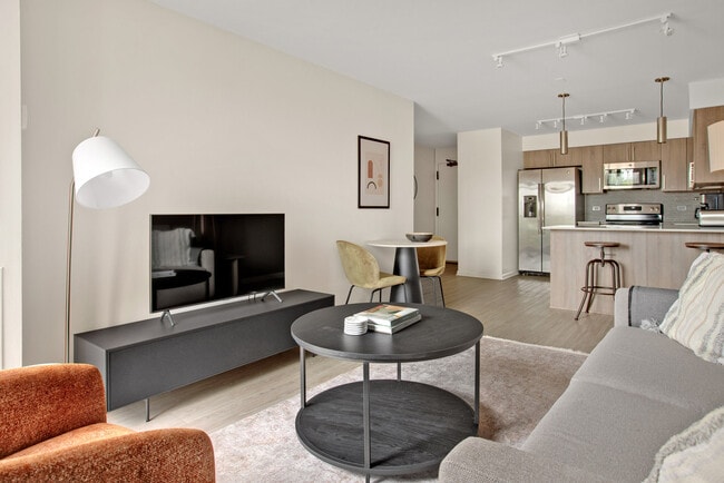 Photo - 903 S Ashland Ave Unit FL12-ID1384