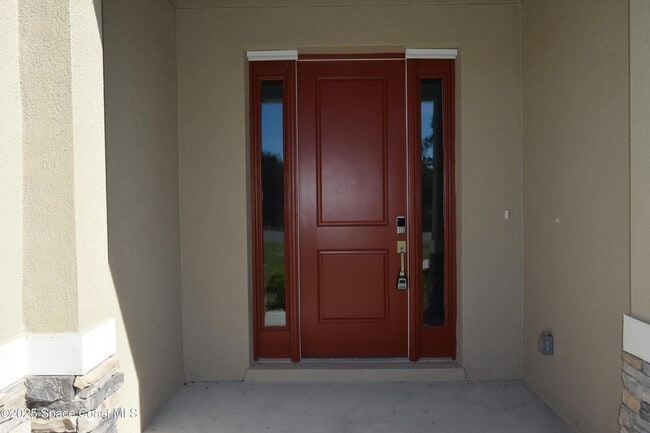 Photo - 3143 Fullerton Ave