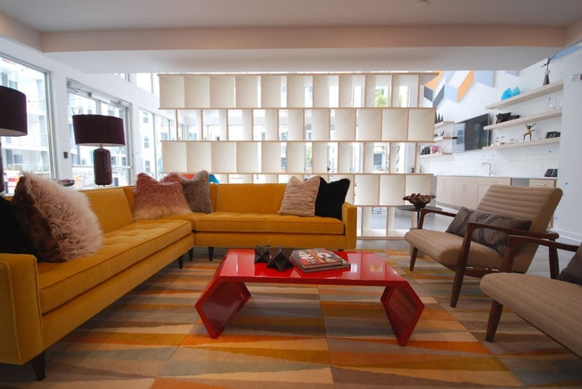 Building Photo - 1270 Spring St NW Unit ID1226693P