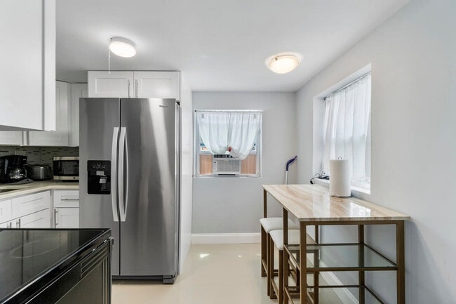 Photo - 2407 NE 33rd Ave Unit ID1023076P