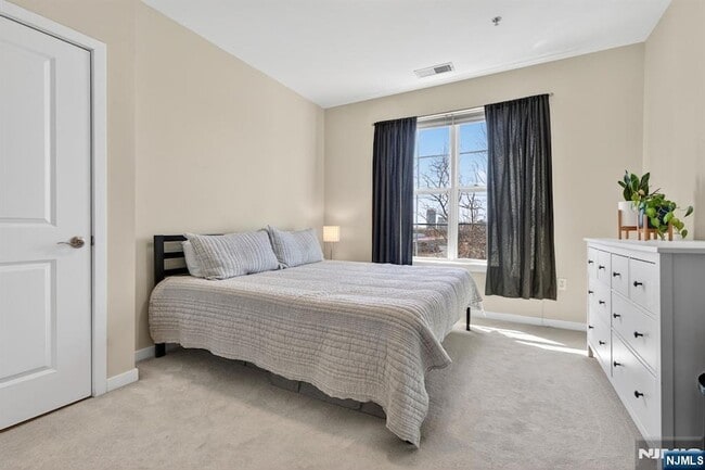 Photo - 443 2nd St Unit 406