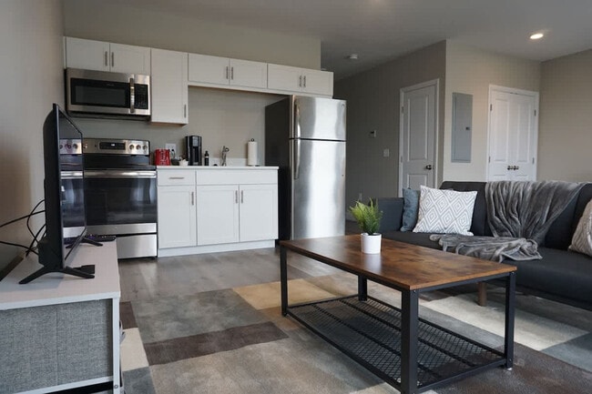 Building Photo - 140 Pearl St Unit SI ID1470145P