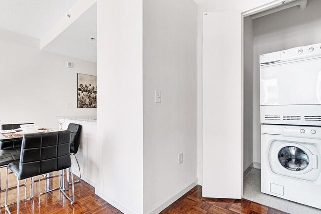 Photo - 479 Washington Blvd Unit ID1221061P