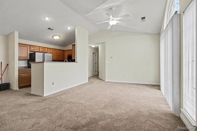 Photo - 20006 Hidden Oaks Dr