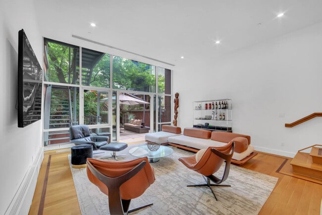 Photo - 147 Lexington Ave Unit ID1265790P