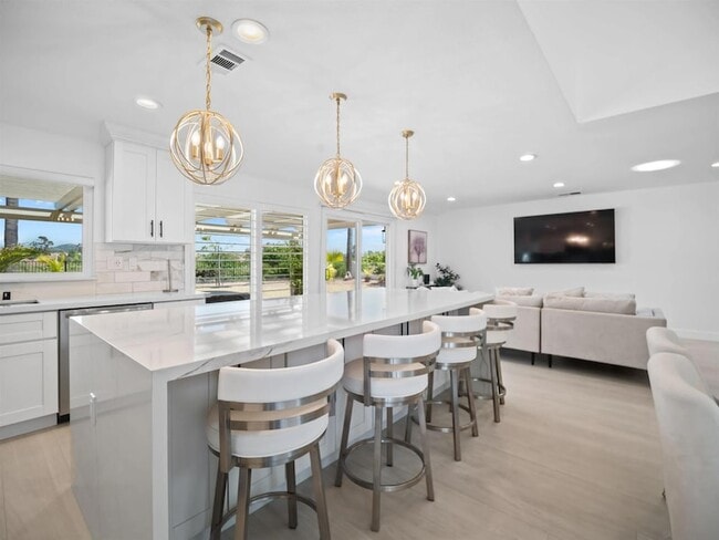 Photo - 11748 Via Chona