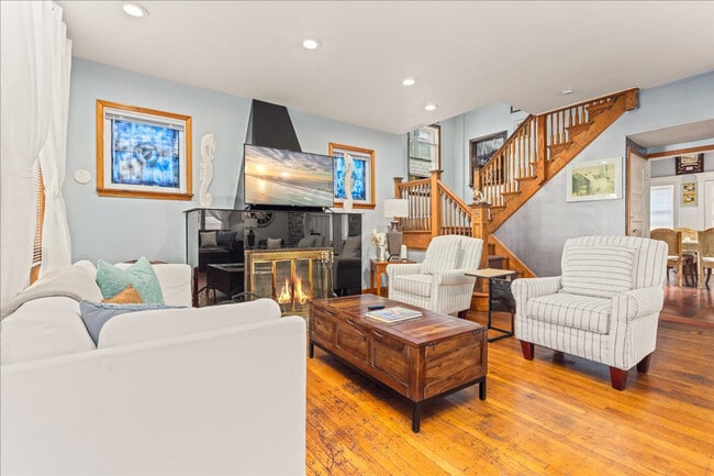 Photo - 27 S Oakland Ave Unit ID1309010P