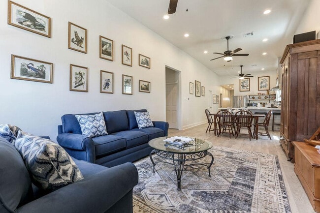 Building Photo - 4829 Tchoupitoulas St Unit ID1268174P