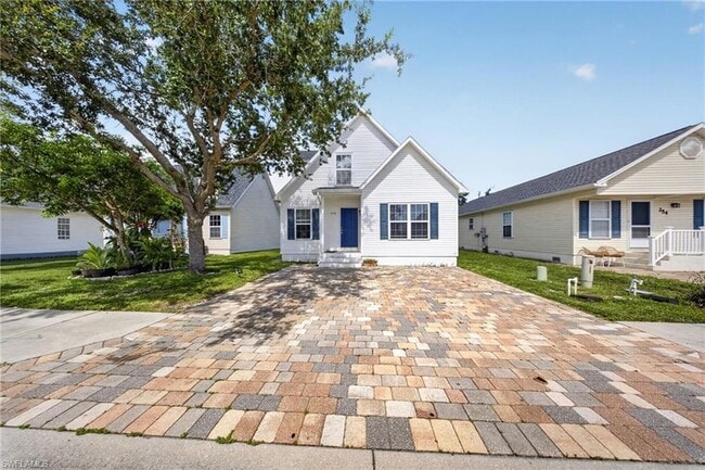 Photo - 250 Leawood Cir