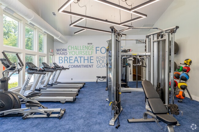 Fitness Center - Fairlane Meadow Apartments and Townhomes