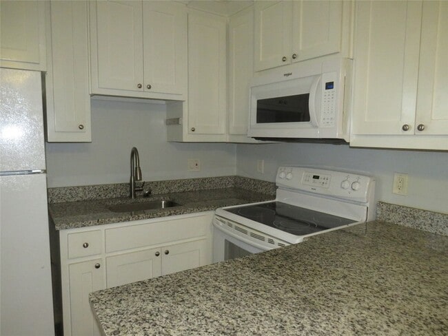 Photo - 1026 Thomas St