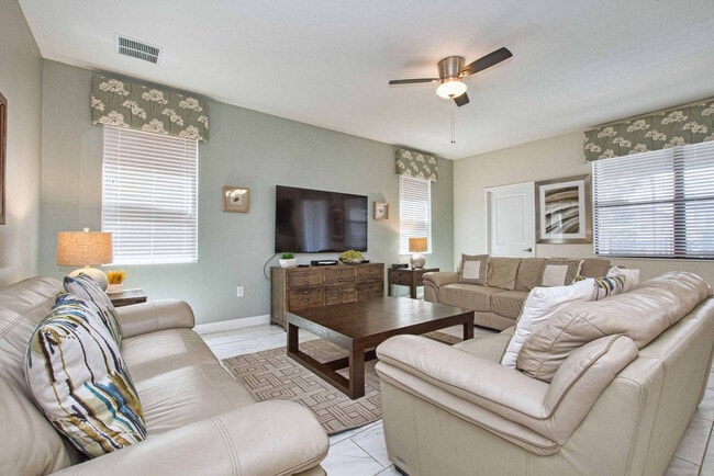 Building Photo - 9160 Scramble Dr Unit ID1280852P