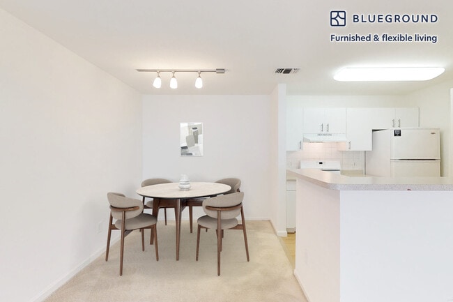 Photo - 313 Avalon Cir Unit FL2-ID3453A