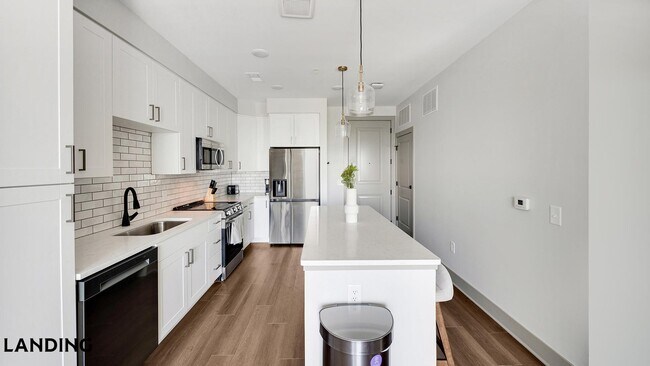 Photo - 1310 Hillside Ave Unit 449